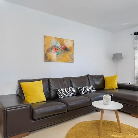 Villa Luxury Cherry In Natural Park Manjadvorci
